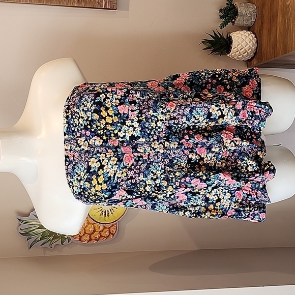 Torrid - Stretch Challis Lace-Up Back Corset Top in Floral Black​​​​​​​ - Picture 2 of 15